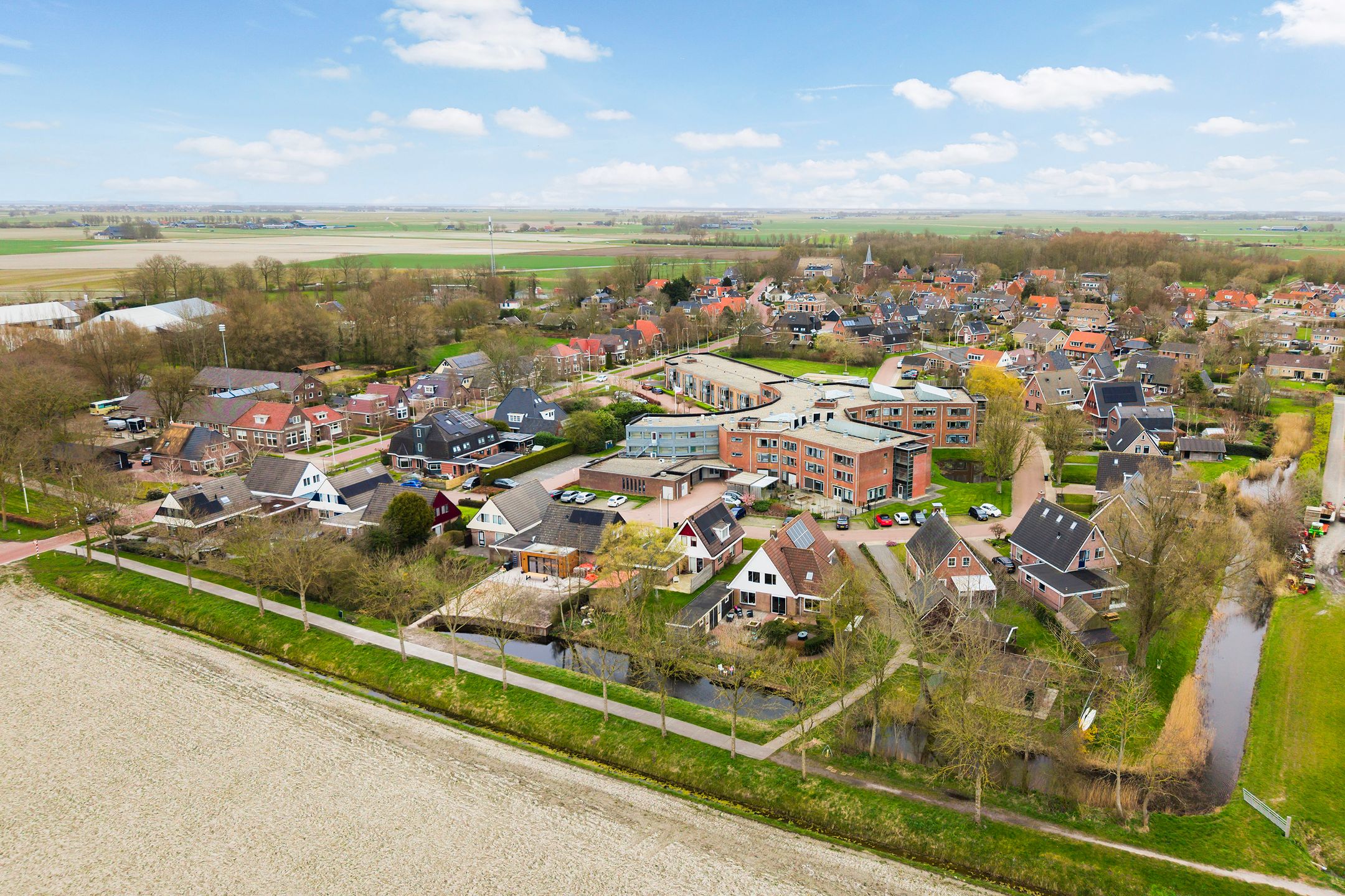 Photo 63 of Skûlestrjitte 33