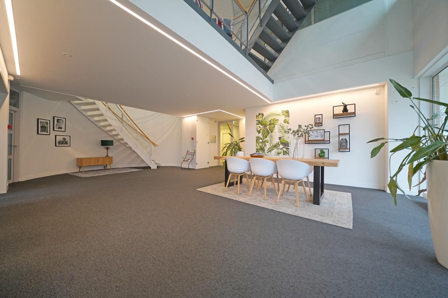 Bekijk foto 4 van Rooseveltweg 15-A