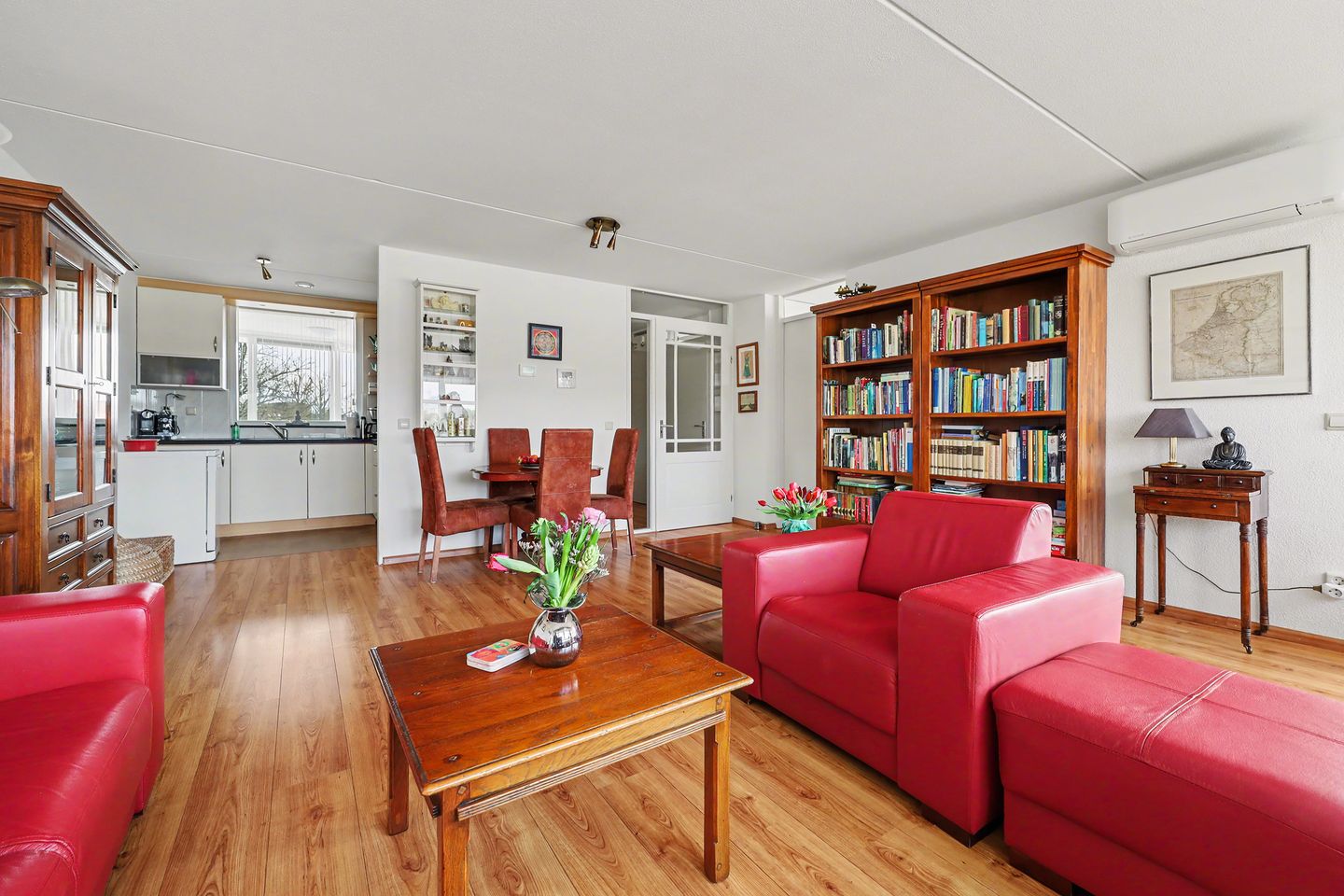 Foto 10 van Prins Bernhardlaan 9