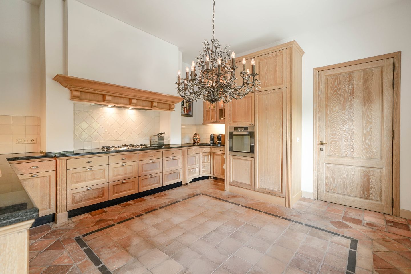 Foto 10 van Nederhoflaan 12