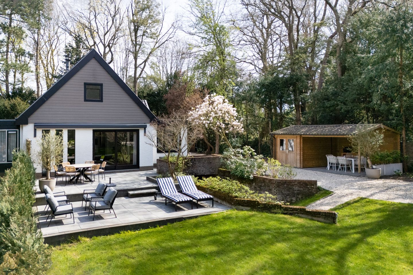 Foto 25 van Mr. H. Enschedéweg 5-B