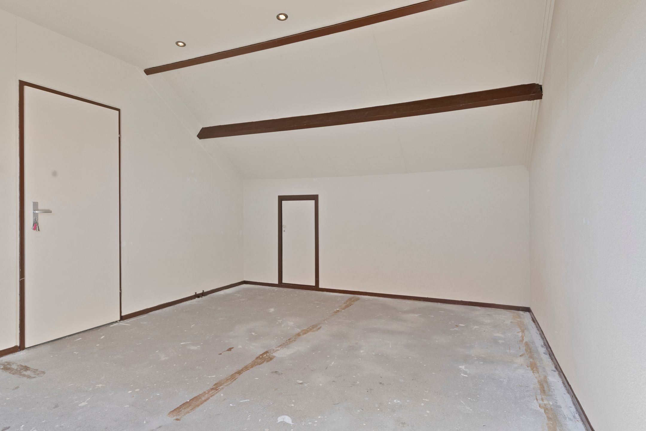 Photo 21 of Heilige Stoel 5905