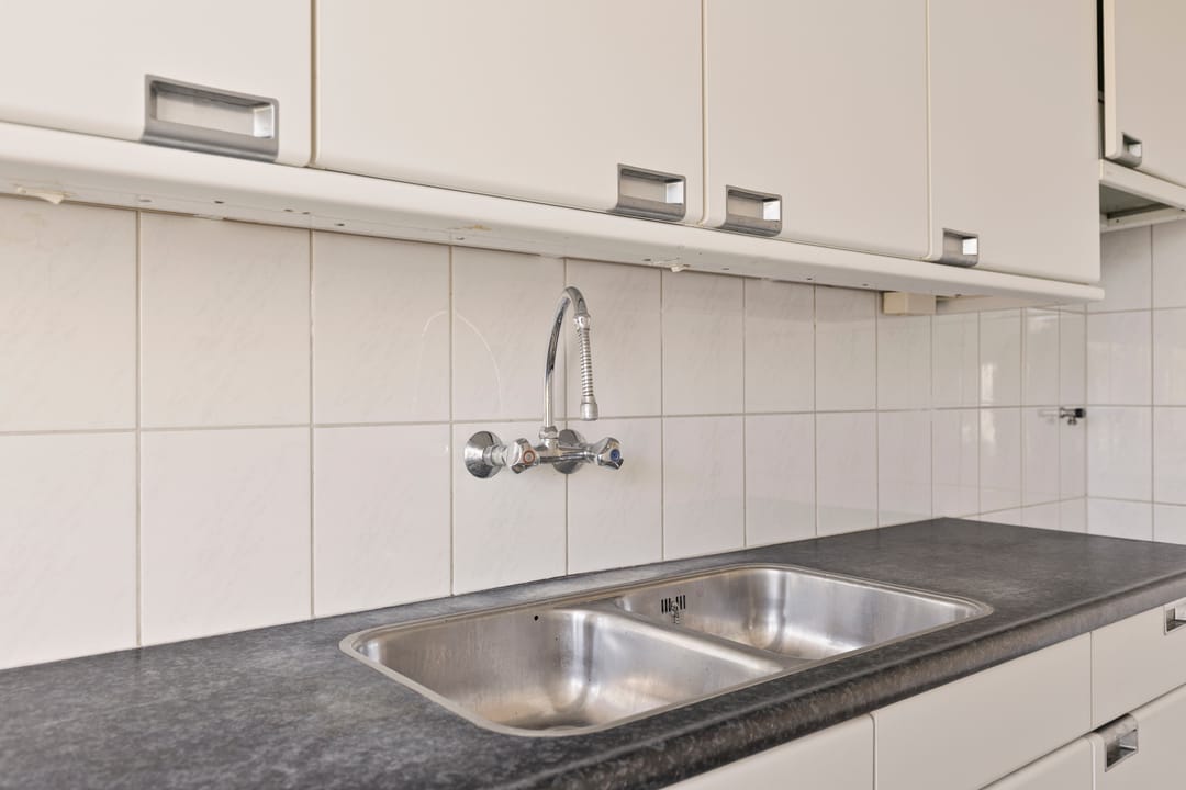 Photo 8 of Heilige Stoel 5905