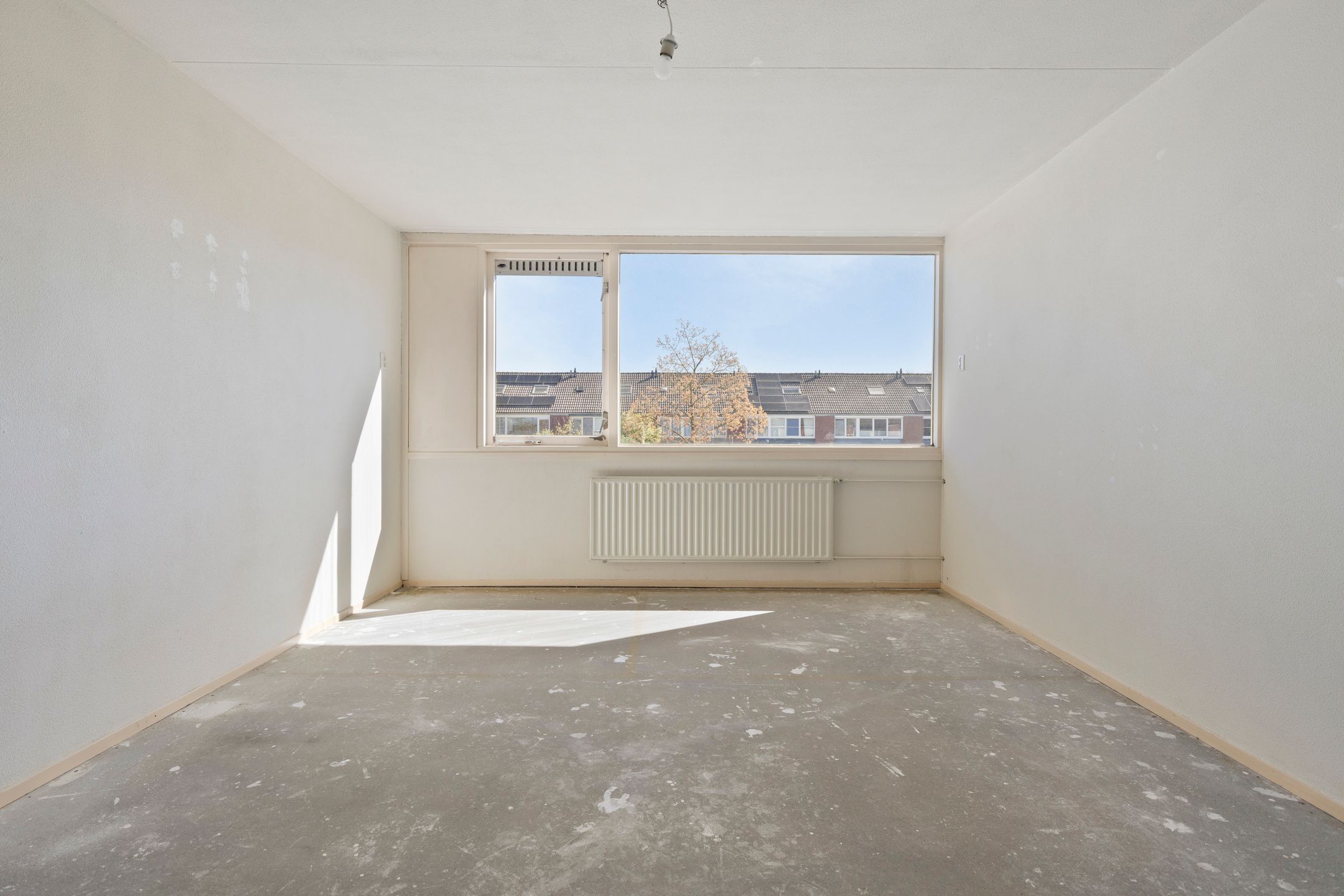 Photo 12 of Heilige Stoel 5905