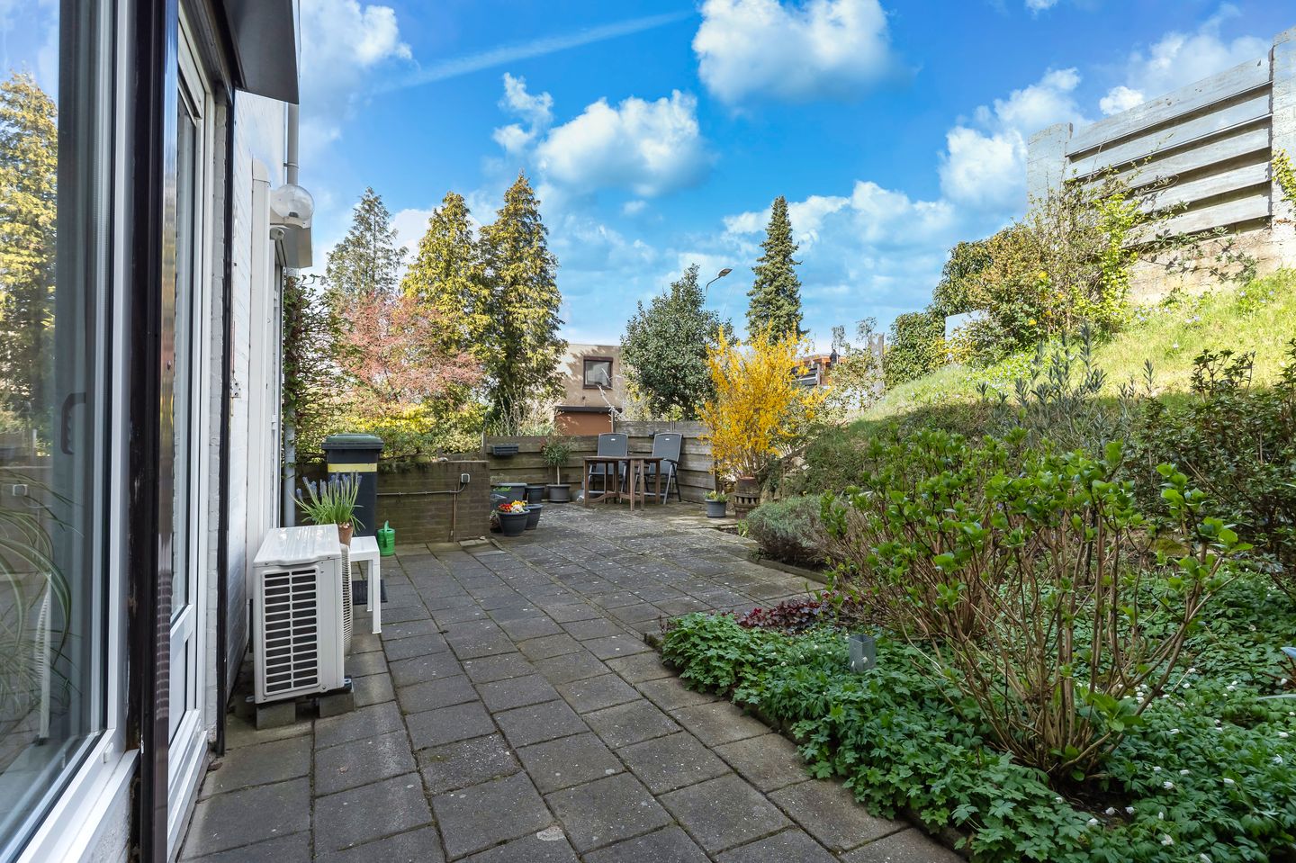 Photo 25 of Van Werschstraat 26