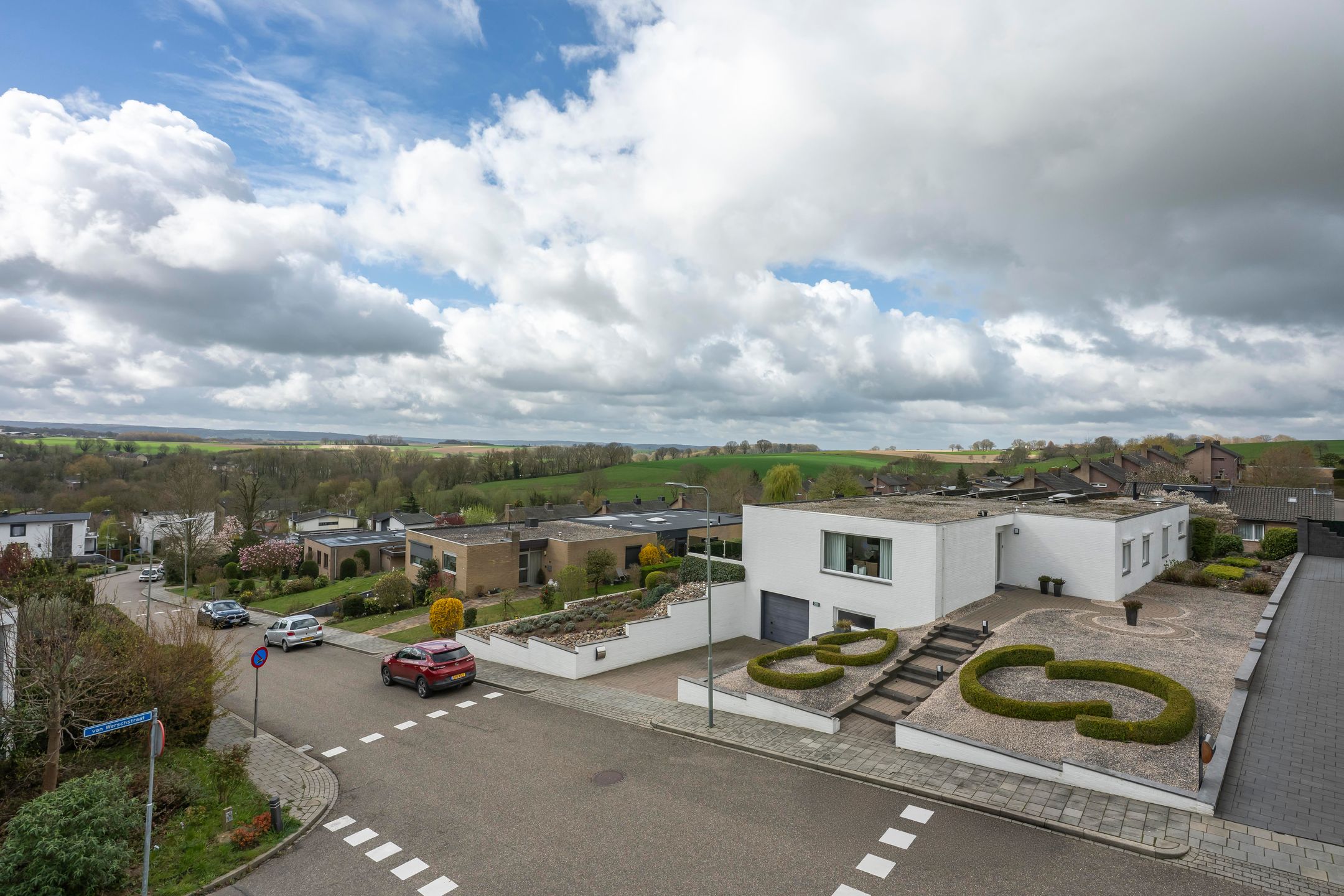 Photo 30 of Van Werschstraat 26