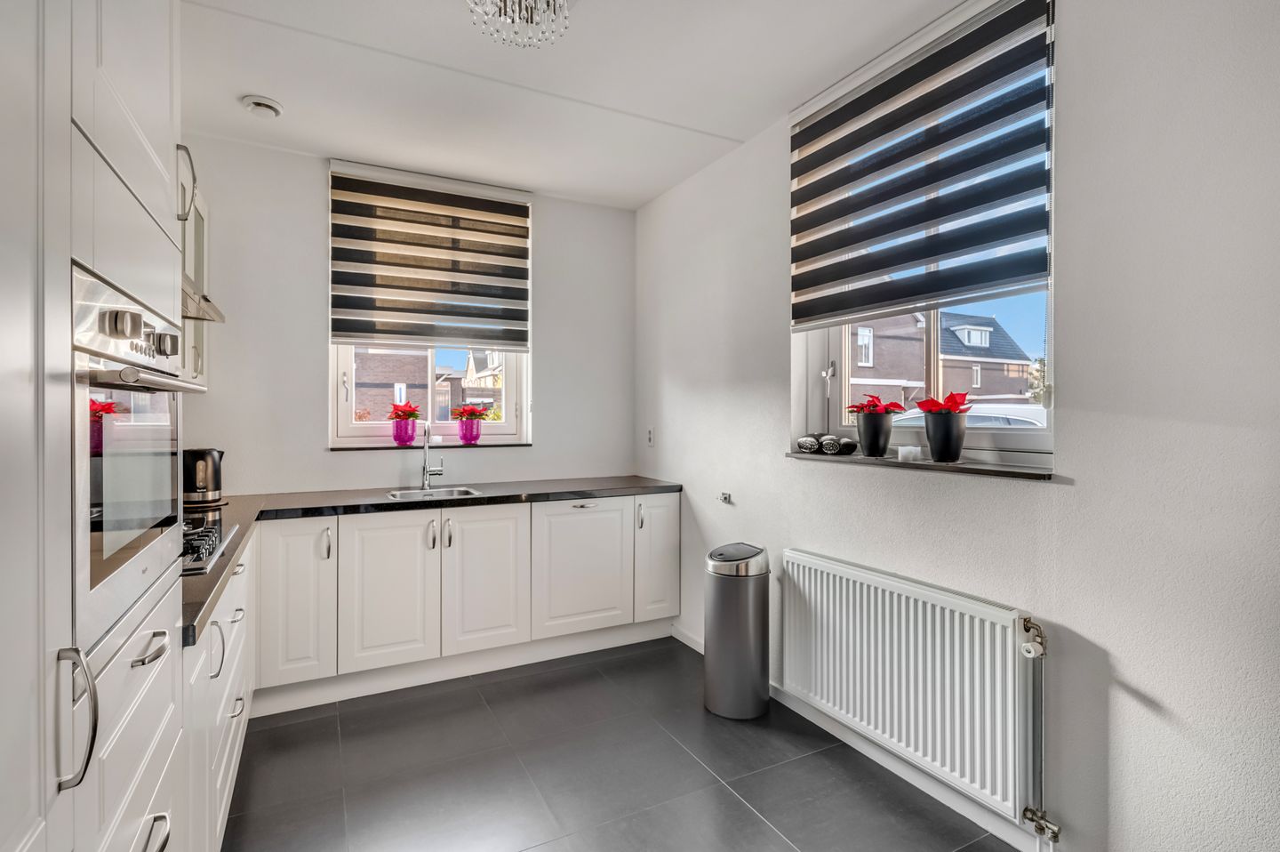 Photo 14 of Koningin-Emmalaan 51