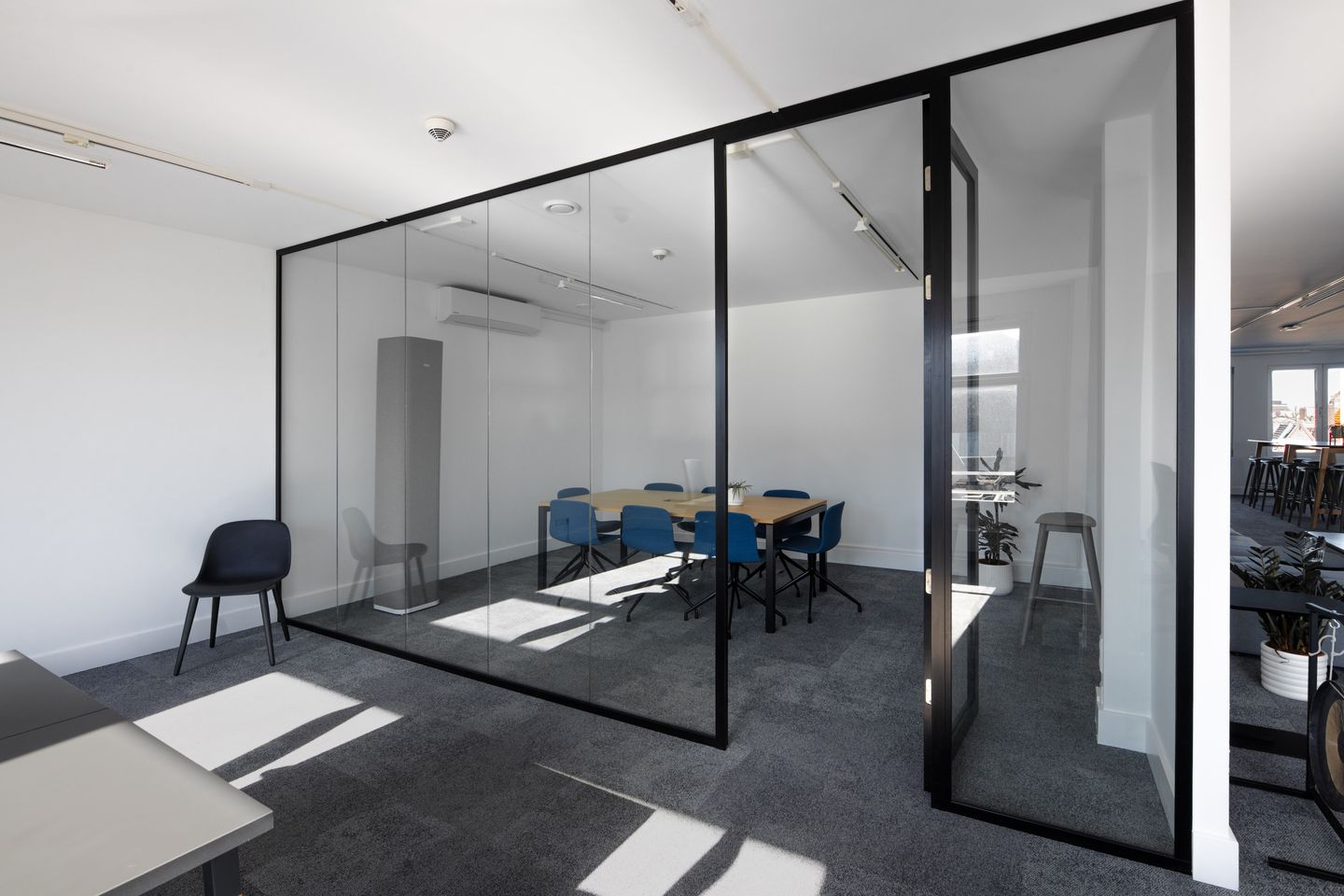 View photo 5 of Leidsestraat 32-D