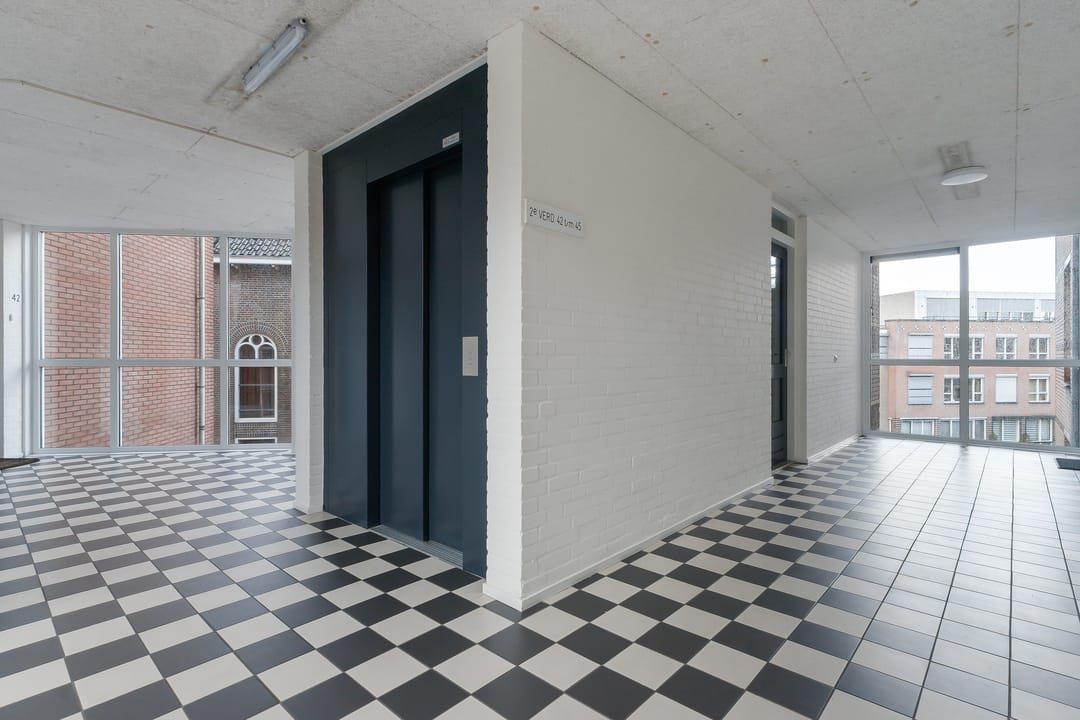 Photo 7 of Sint Jacobsplein 44
