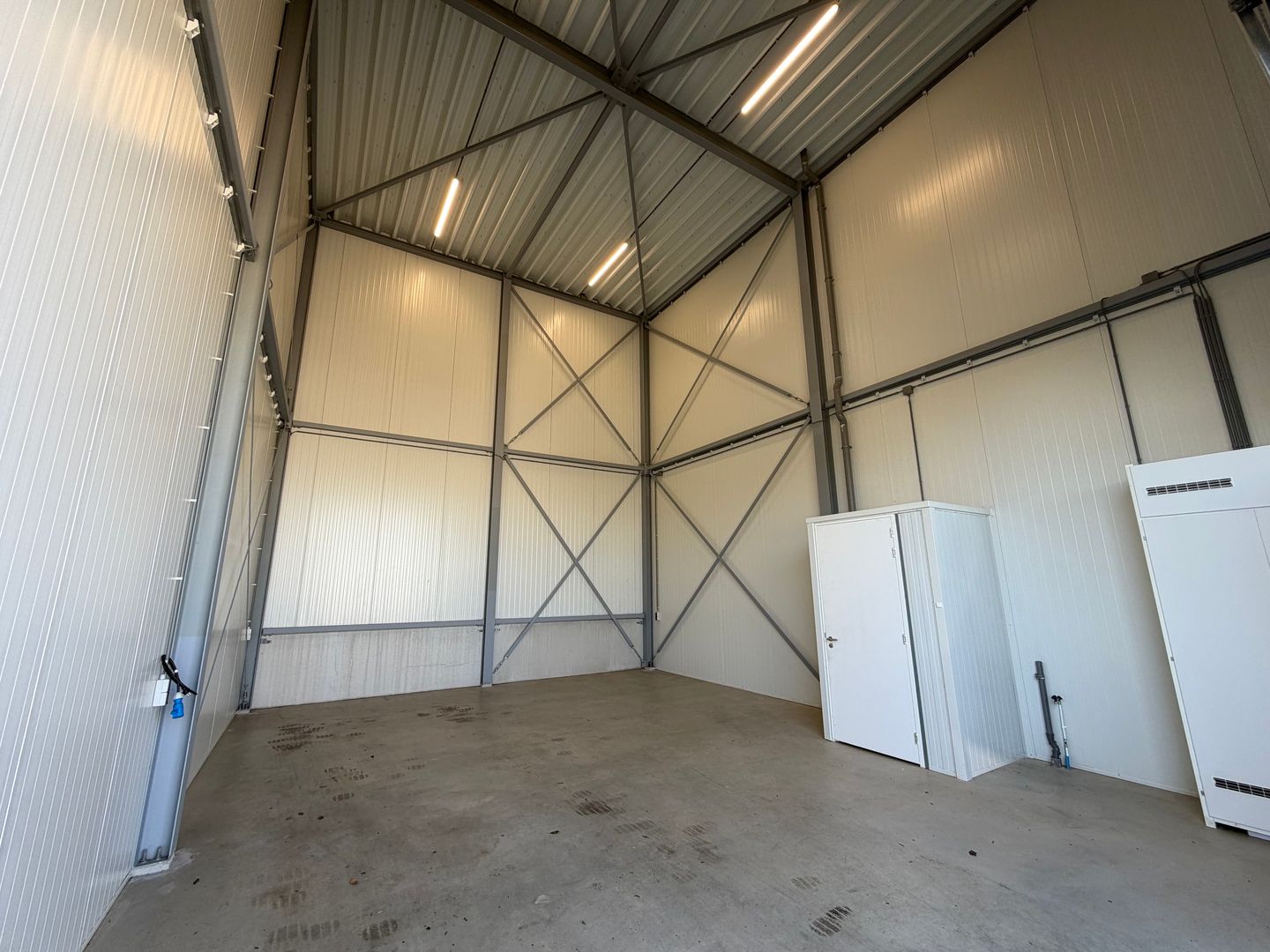 Bekijk foto 3 van Volta 8-28