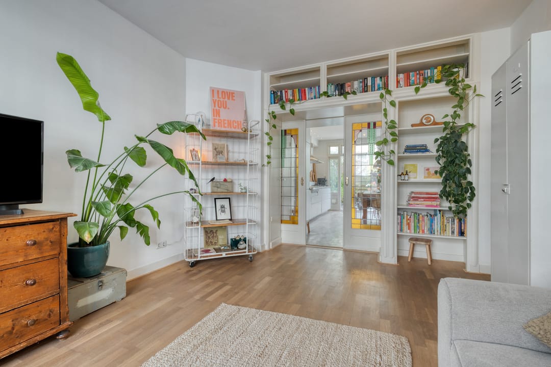 Photo 8 of Waalstraat 114