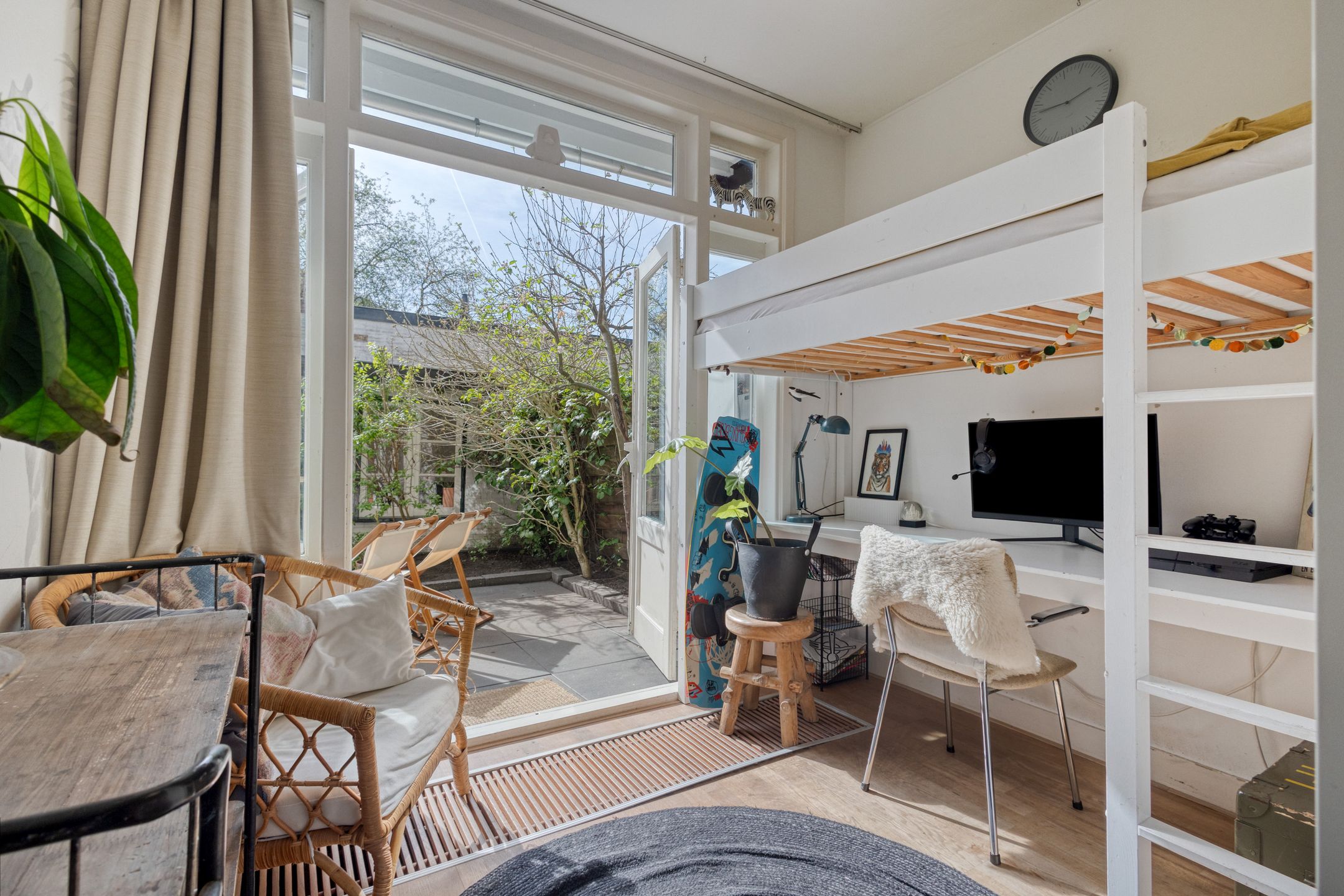 Photo 27 of Waalstraat 114