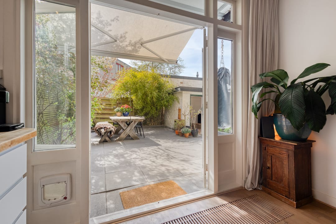 Photo 17 of Waalstraat 114