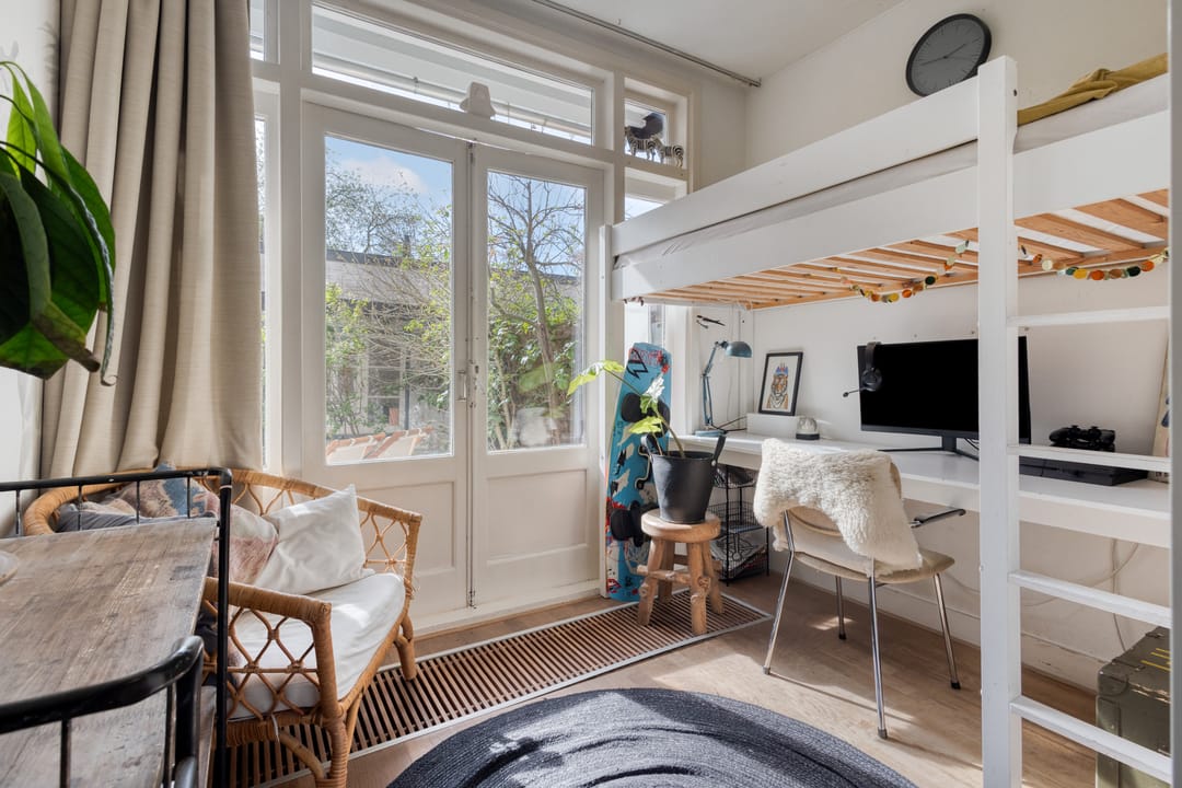 Photo 28 of Waalstraat 114