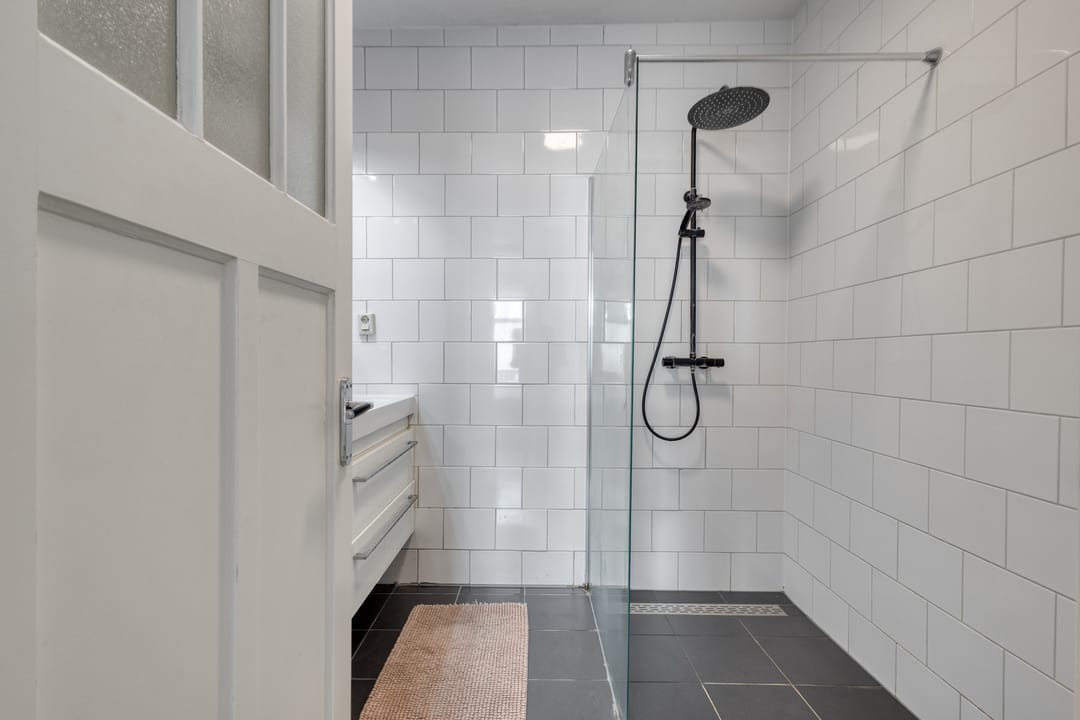 Photo 32 of Waalstraat 114