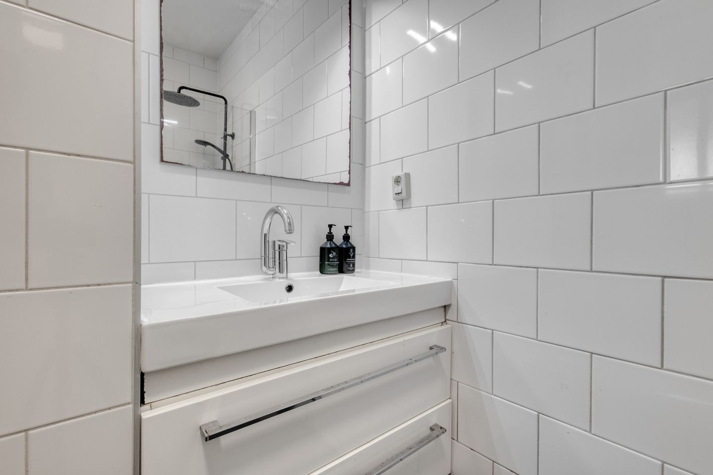 Photo 34 of Waalstraat 114