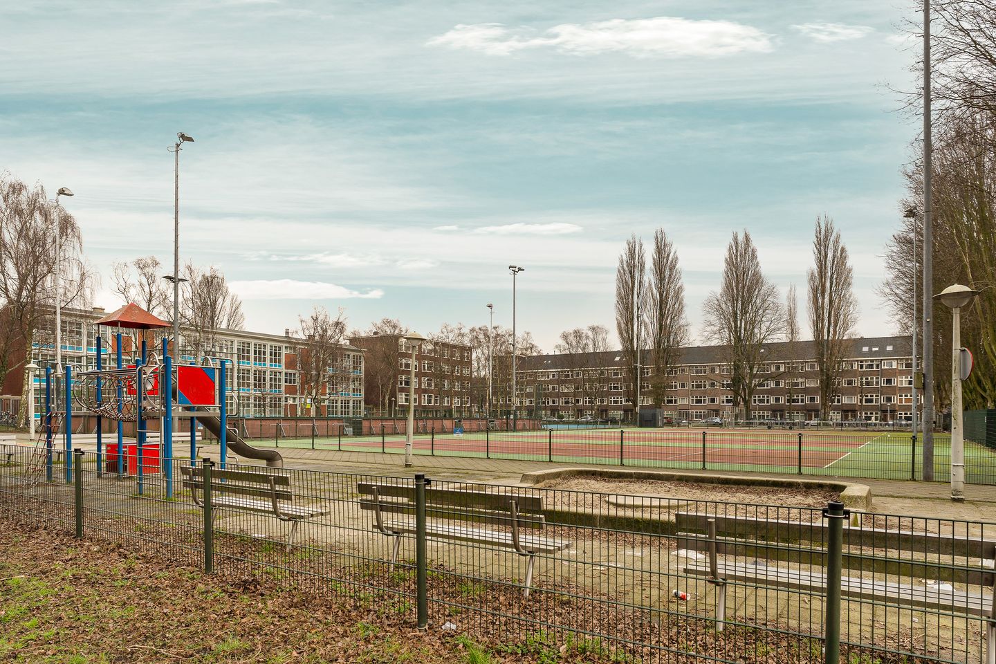 Photo 55 of Waalstraat 114