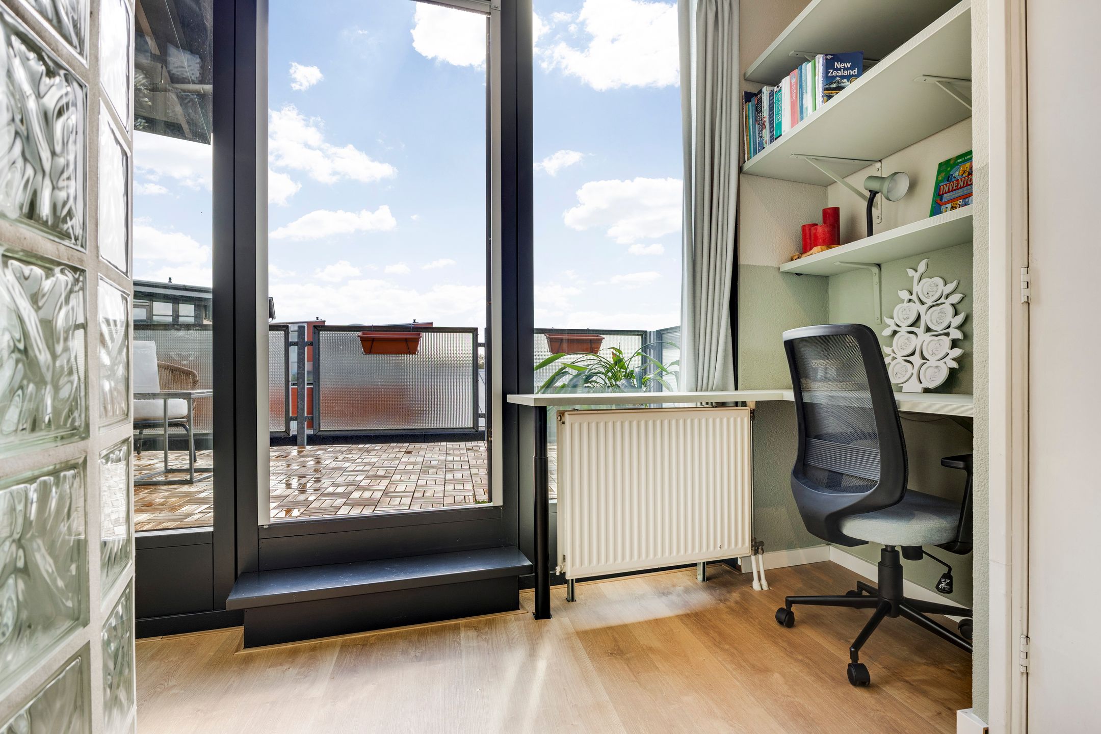 Photo 33 of Wateringen 25