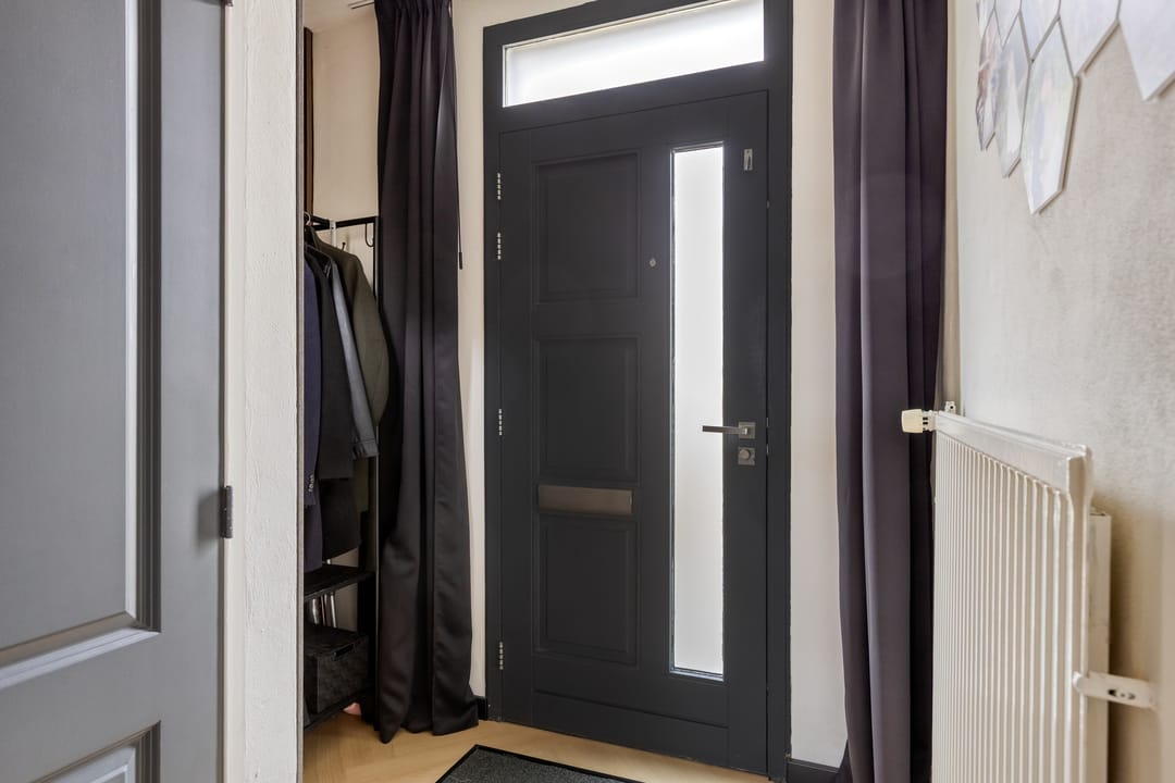 Photo 8 of Magisterstraat 38