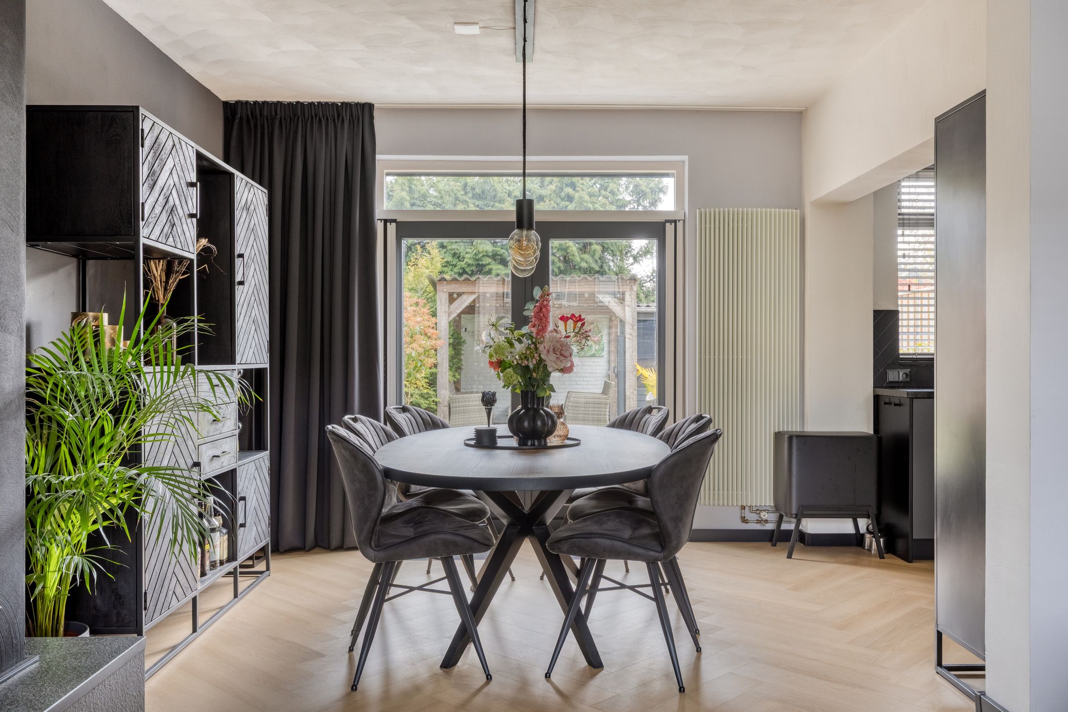 Photo 15 of Magisterstraat 38