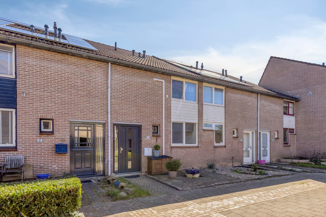 Foto 7 van Robert Stolzstraat 76