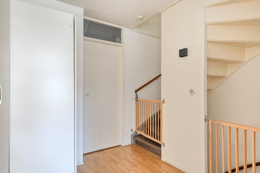 Foto 17 van Robert Stolzstraat 76