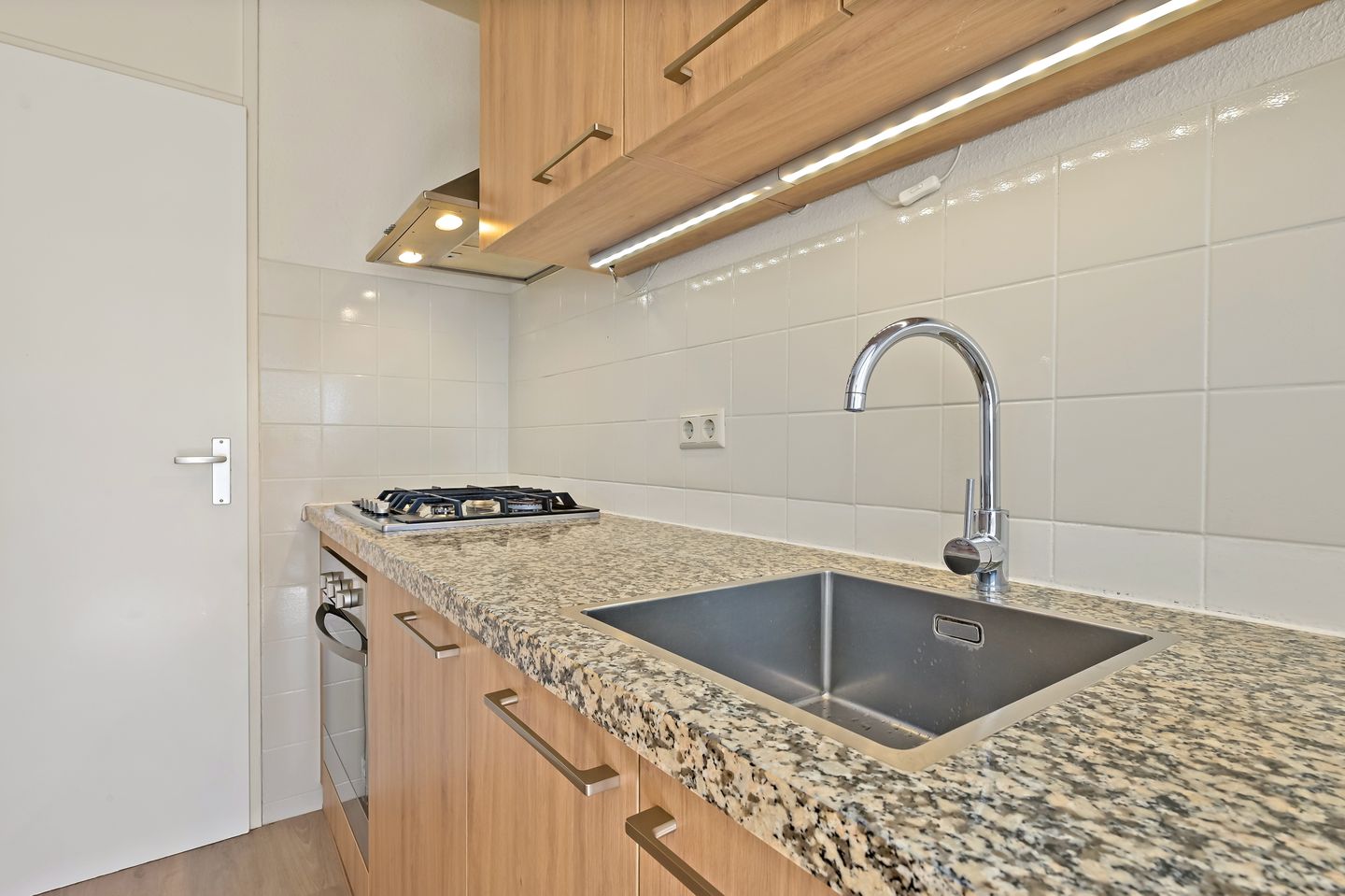 Photo 19 of Scheveningseweg 33