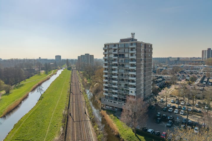 Photo 2 of Alexanderstraat 157