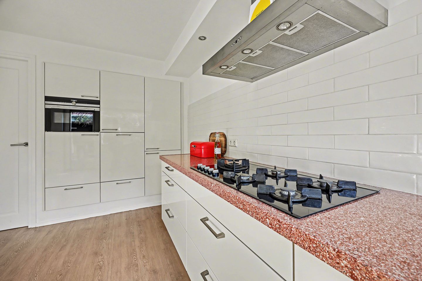 Foto 20 van Suze Groeneweglaan 2