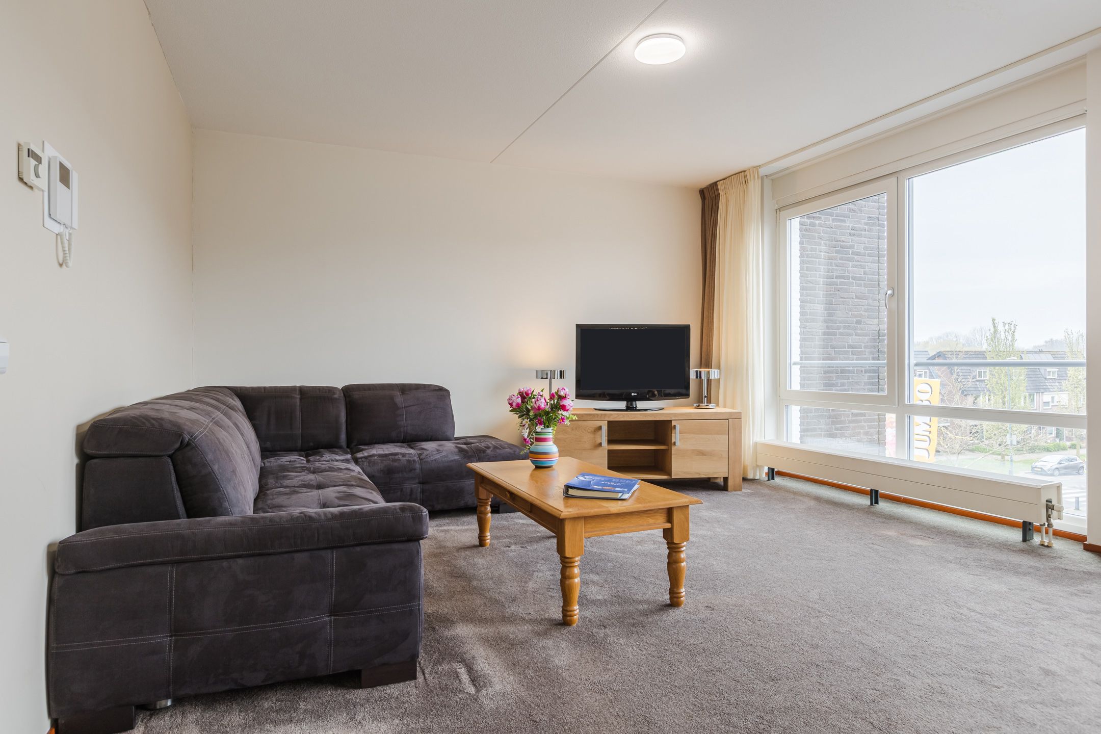 Photo 33 of Zandberg 38