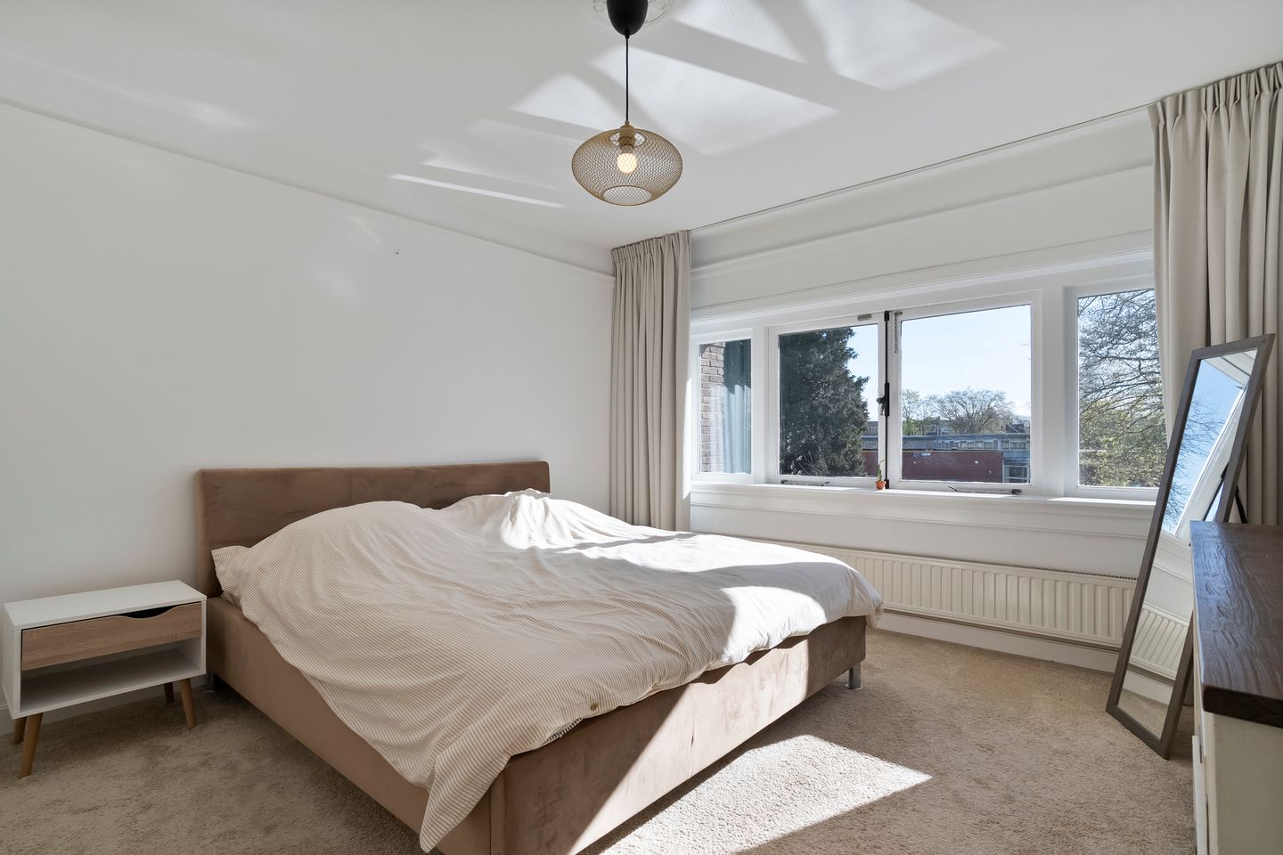 Foto 25 van Brederostraat 4