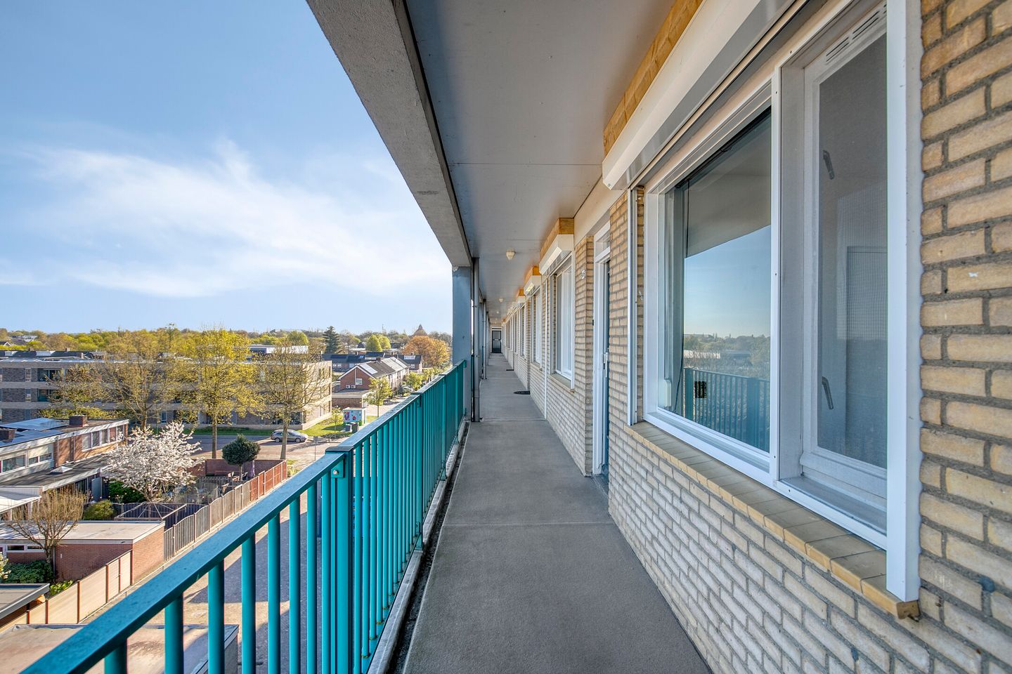 Photo 14 of Europaplein 106