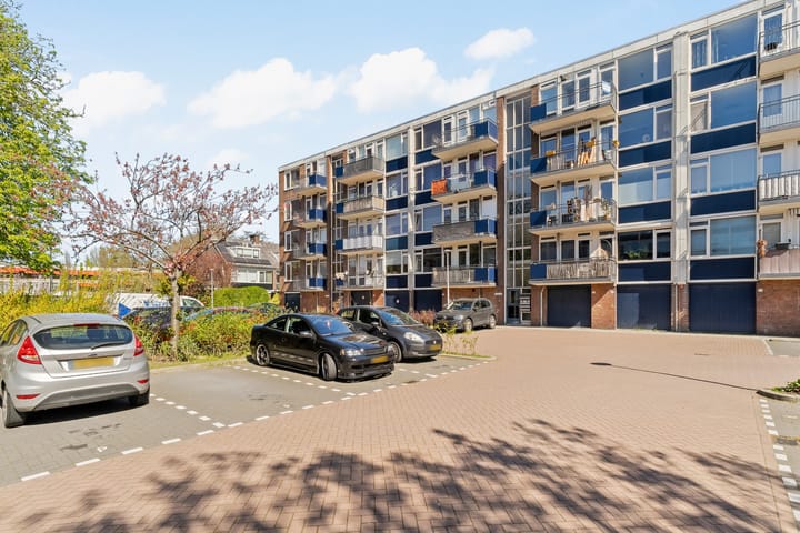 Photo 4 of Albert Cuypstraat 76