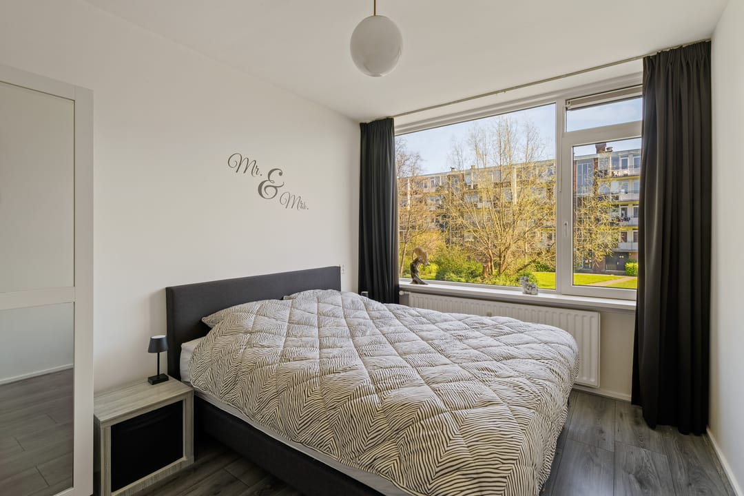 Photo 17 of Albert Cuypstraat 76