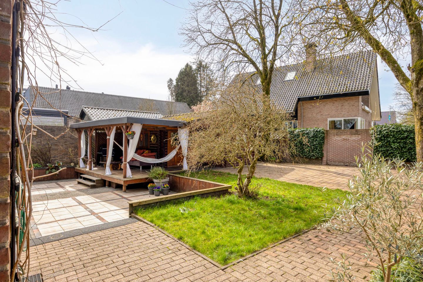 Photo 49 of G.P. Duuringlaan 12