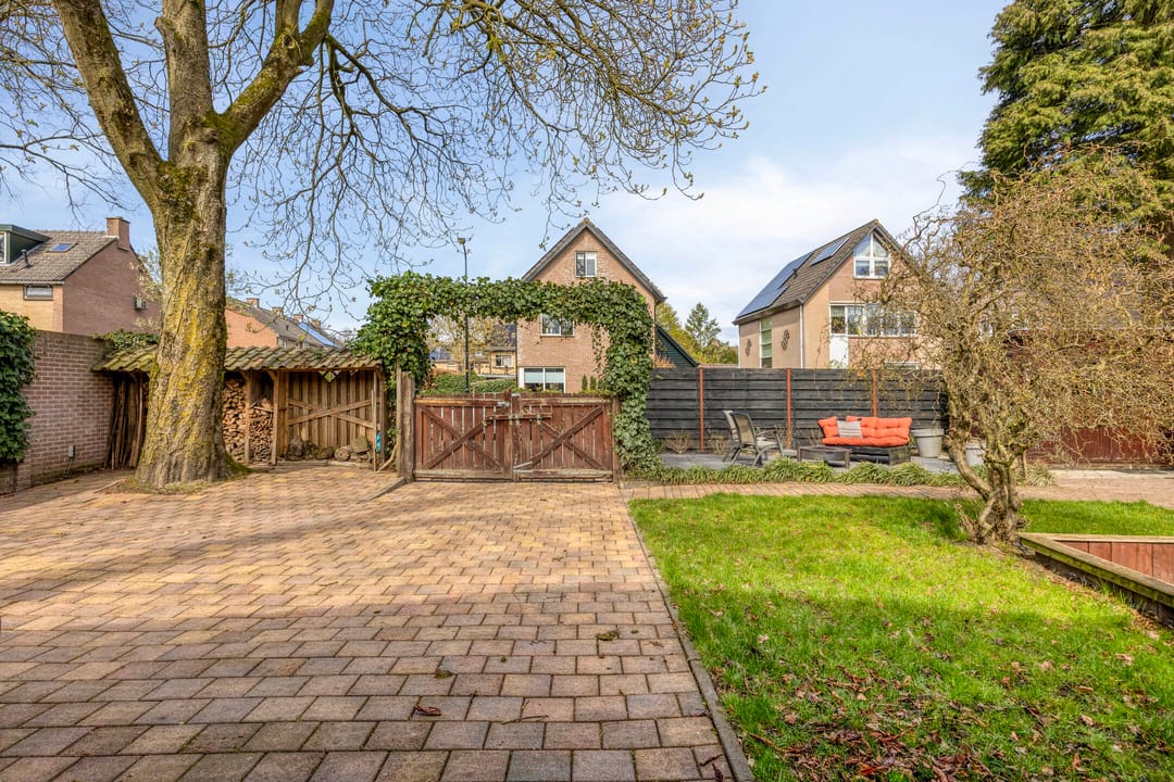 Photo 58 of G.P. Duuringlaan 12