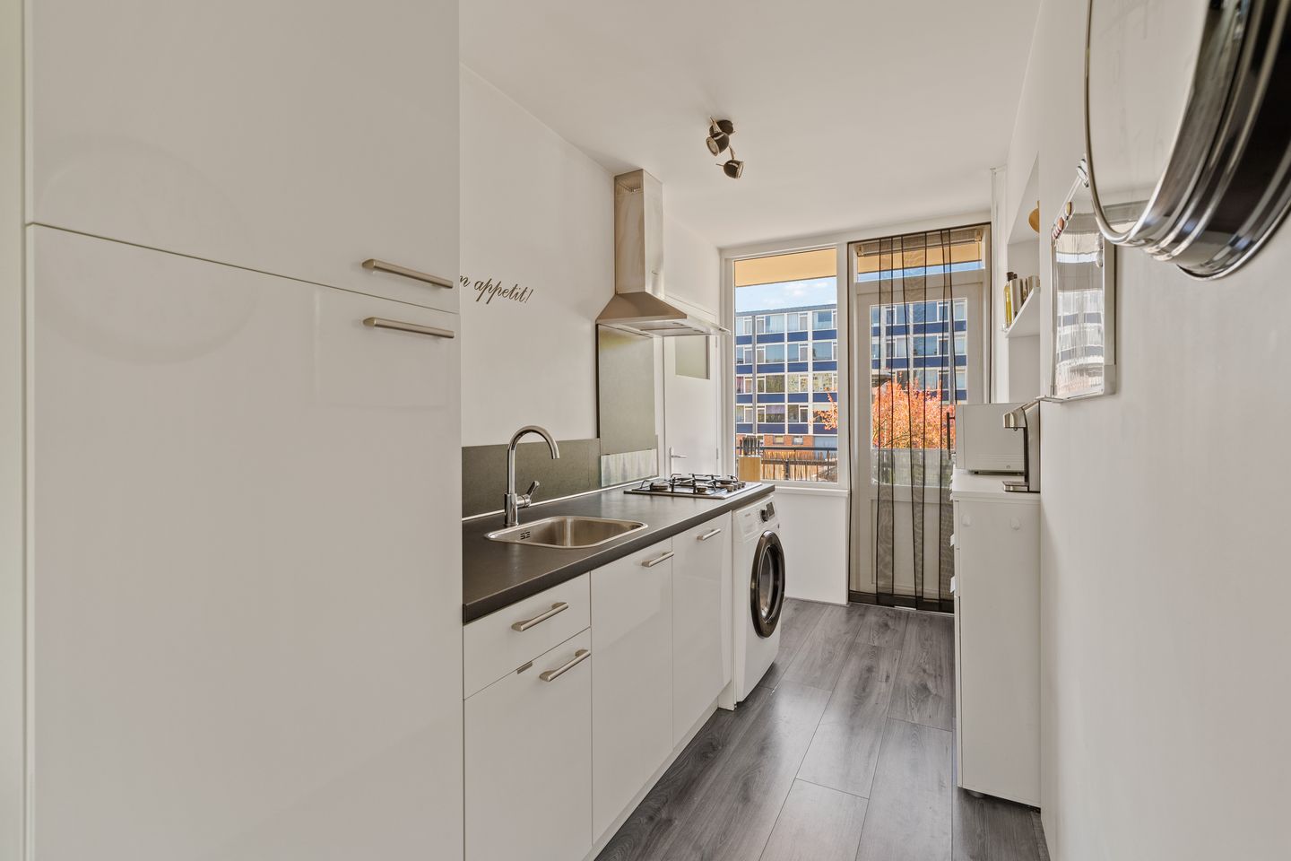 Photo 5 of Albert Cuypstraat 76