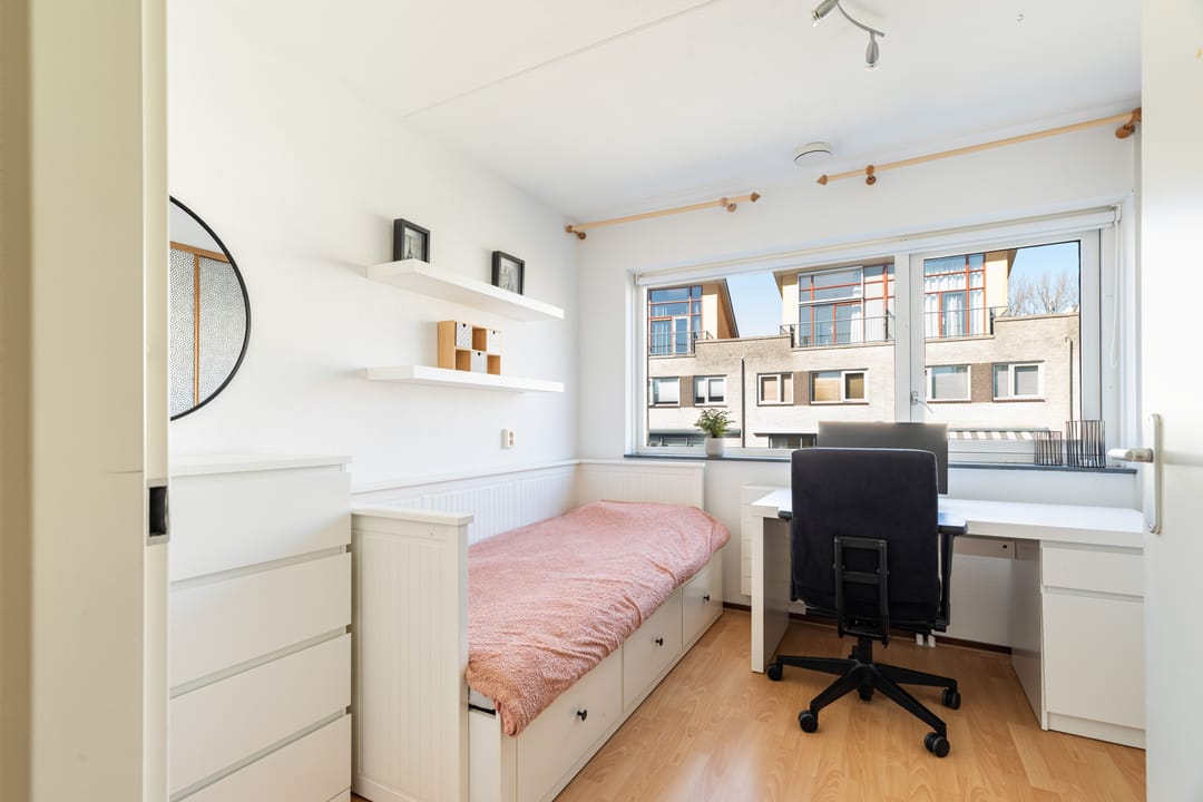 Photo 17 of Van Zoestkade 7