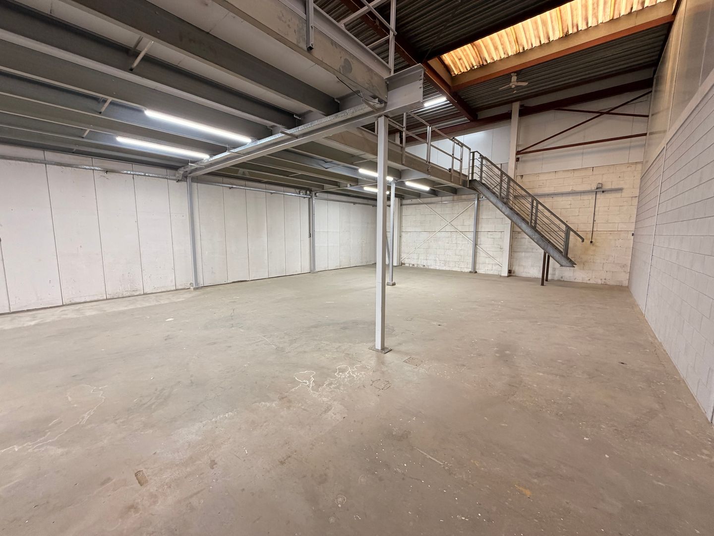 Bekijk foto 4 van Ambachtstraat 2-B