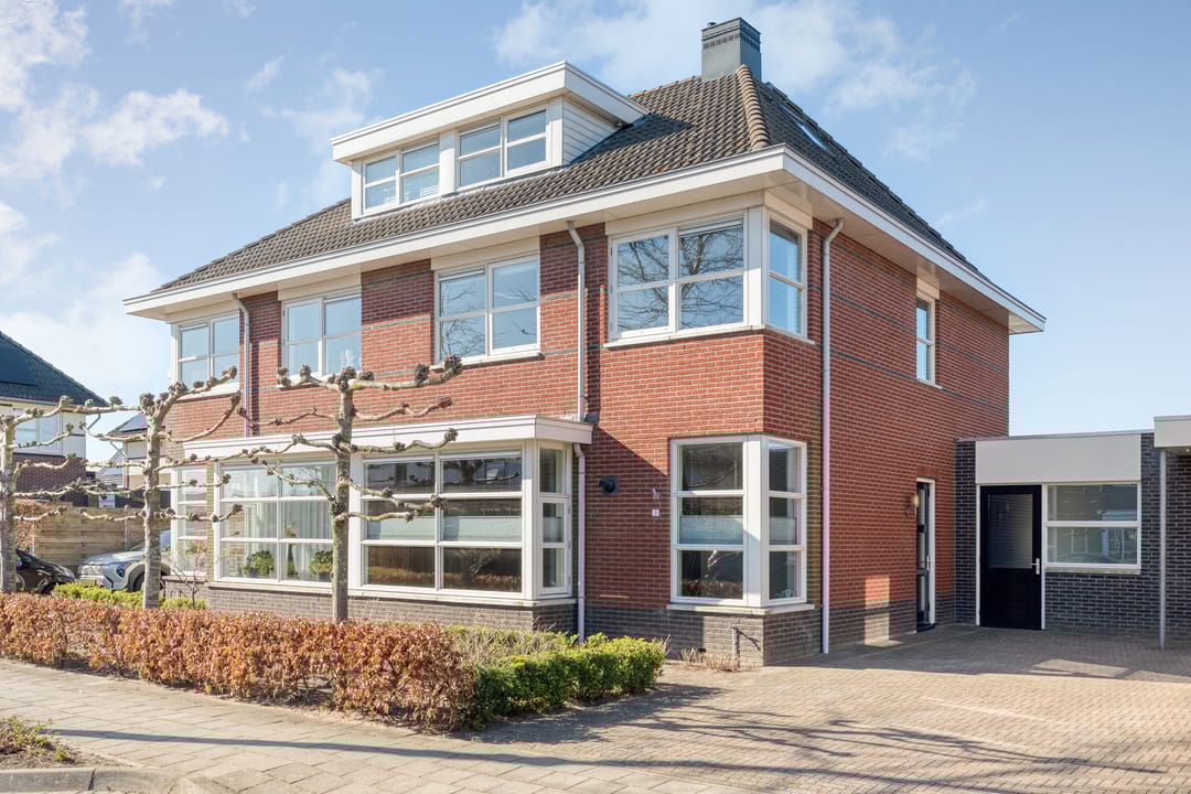 Foto 1 van Voltelenstraat 3