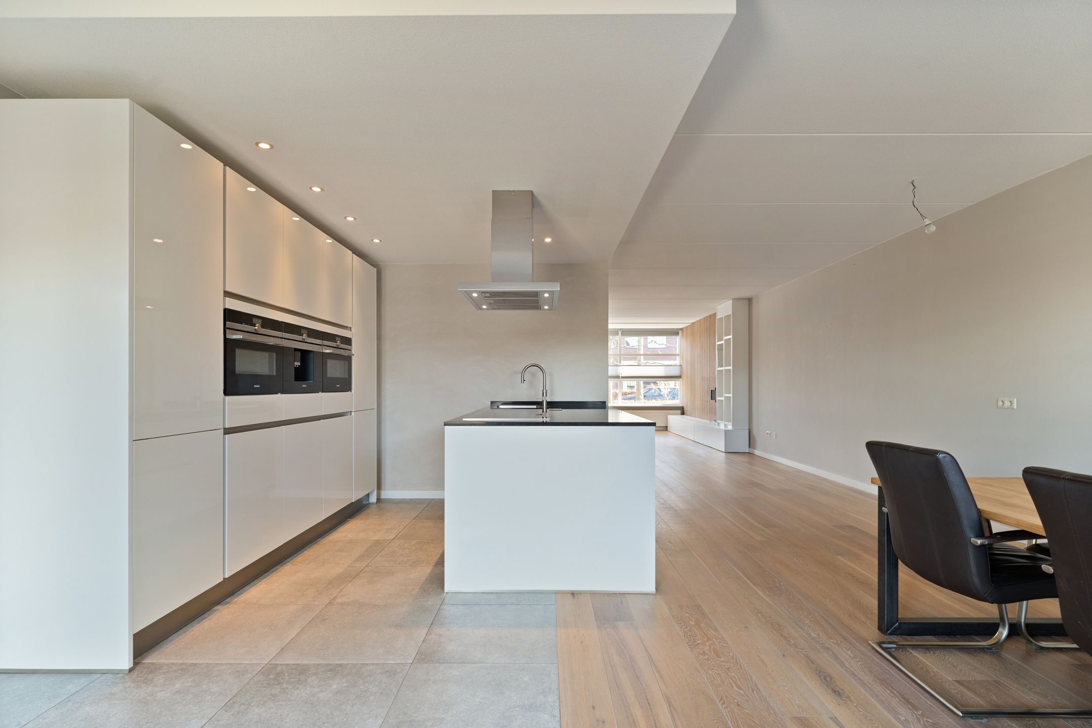 Foto 18 van Voltelenstraat 3