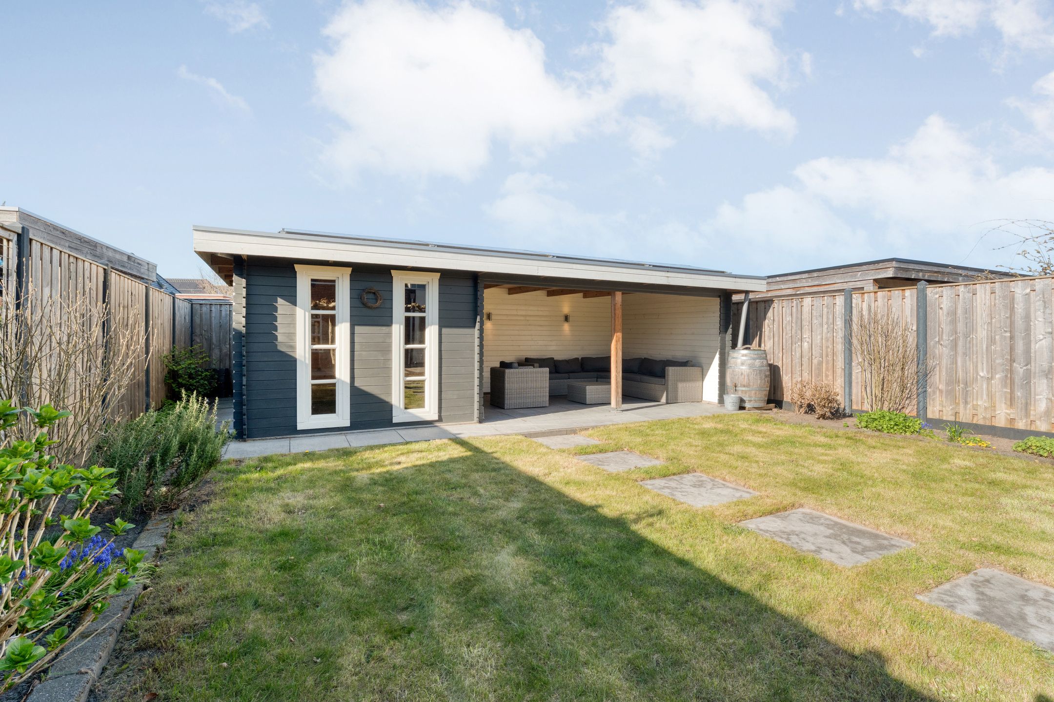 Foto 48 van Voltelenstraat 3