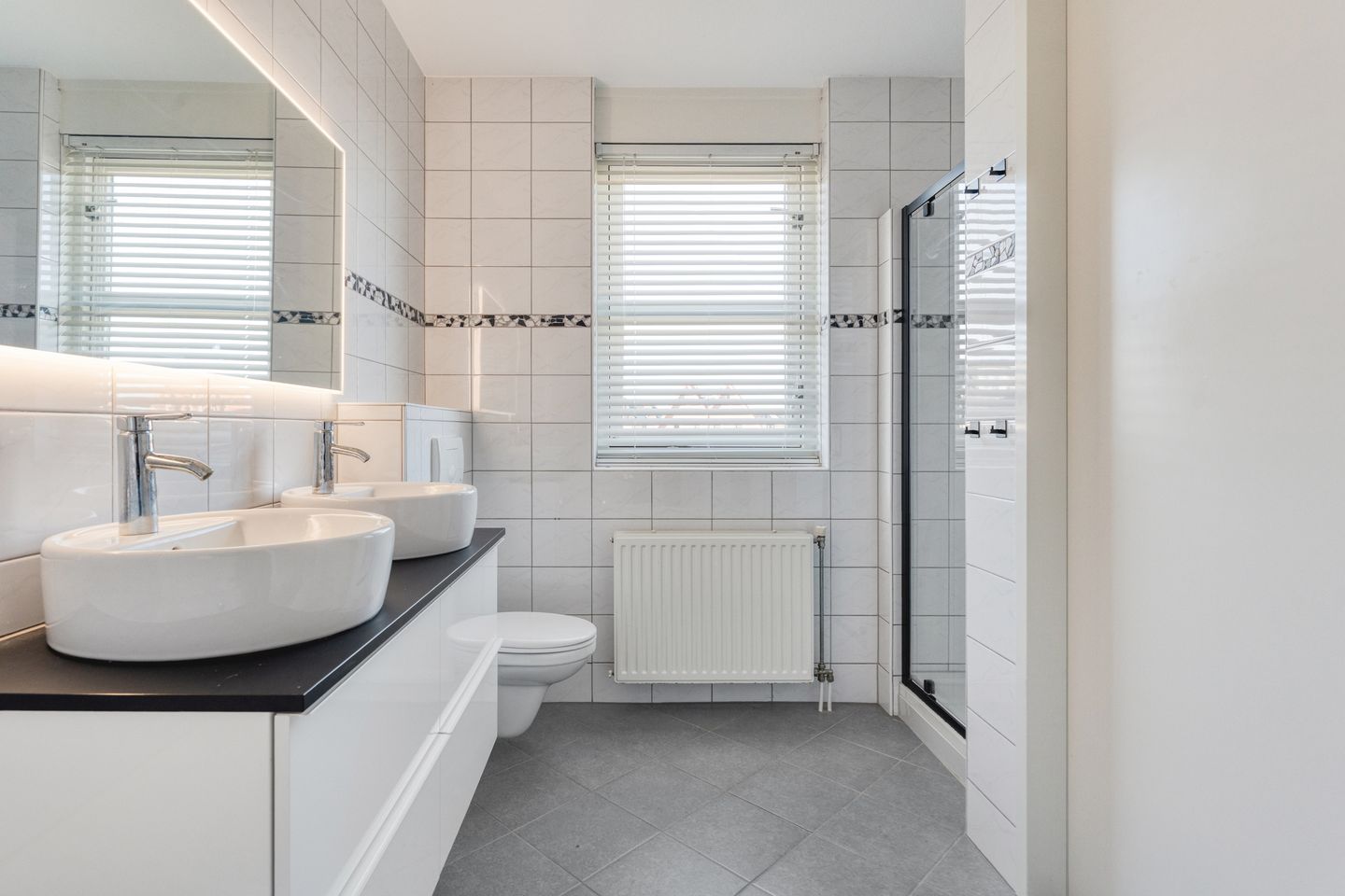 Foto 34 van Voltelenstraat 3