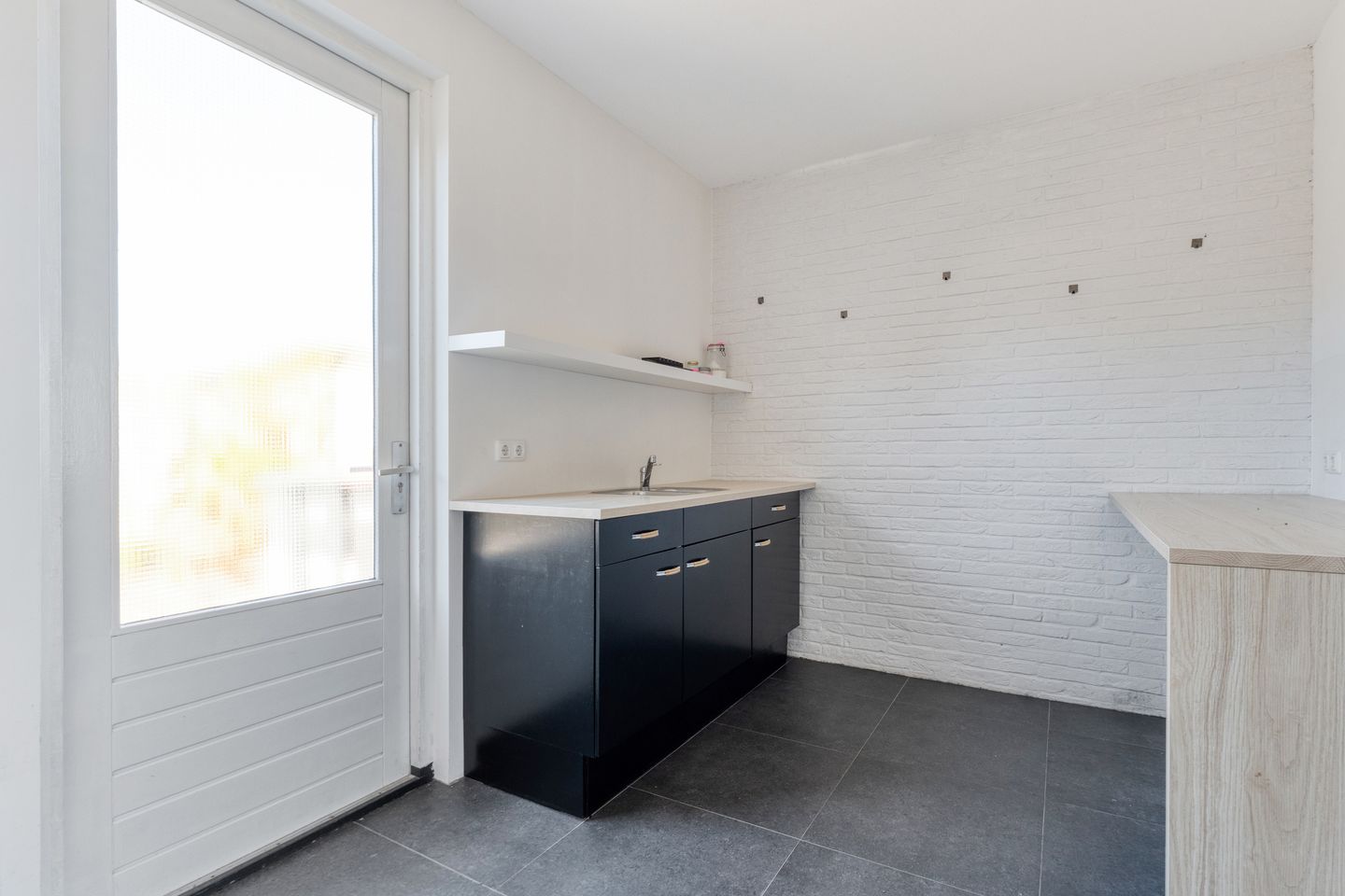 Foto 20 van Voltelenstraat 3