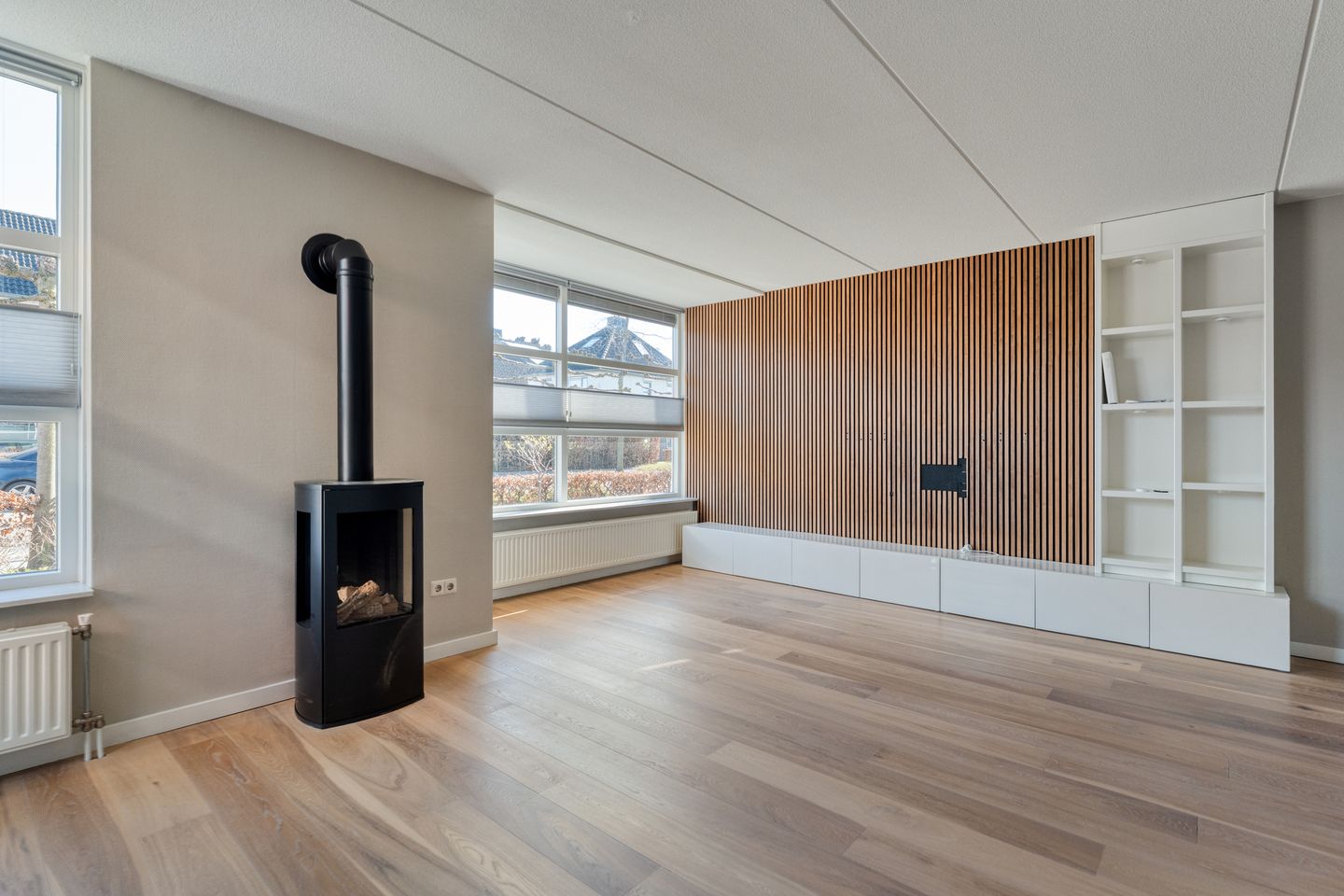 Foto 10 van Voltelenstraat 3