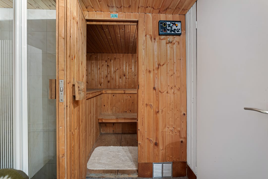 Photo 26 of Rademakerstraat 60