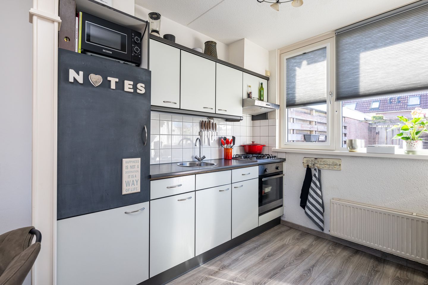 Photo 10 of Westerstraat 11