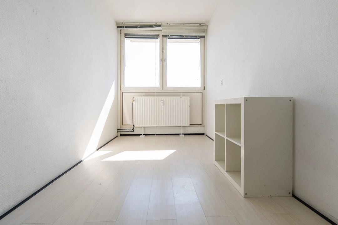 Spacious Maisonnette Apartment on Private Land in Amsterdam Nieuw-West — 13