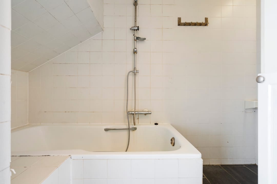 Spacious Maisonnette Apartment on Private Land in Amsterdam Nieuw-West — 22
