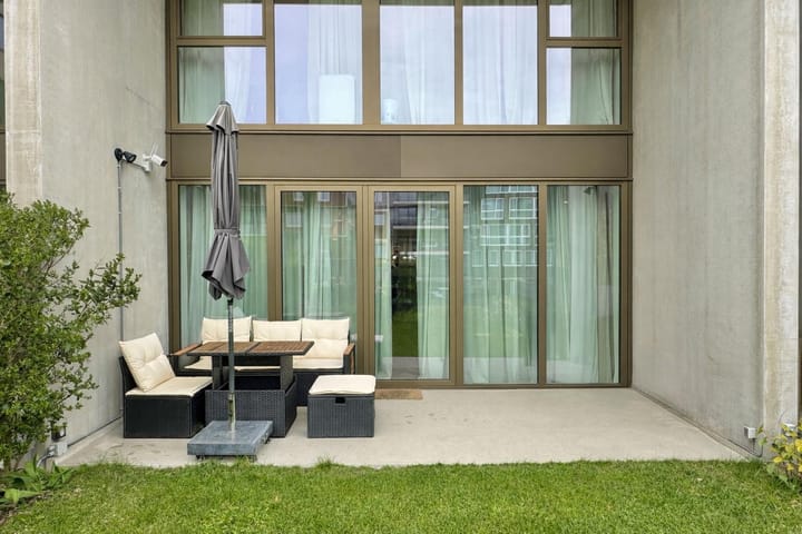 Photo 2 of Huiswoudstraat 18